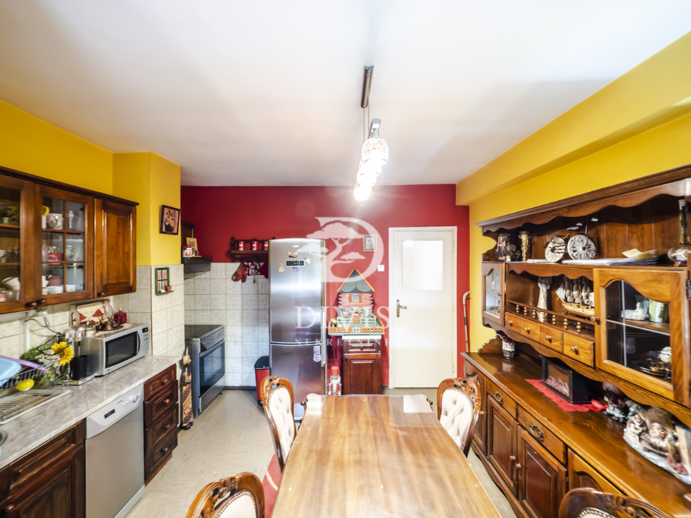 Slika 6 - Ugrinovačka, Troiposoban stan na prodaju, 82m2, 229.900€